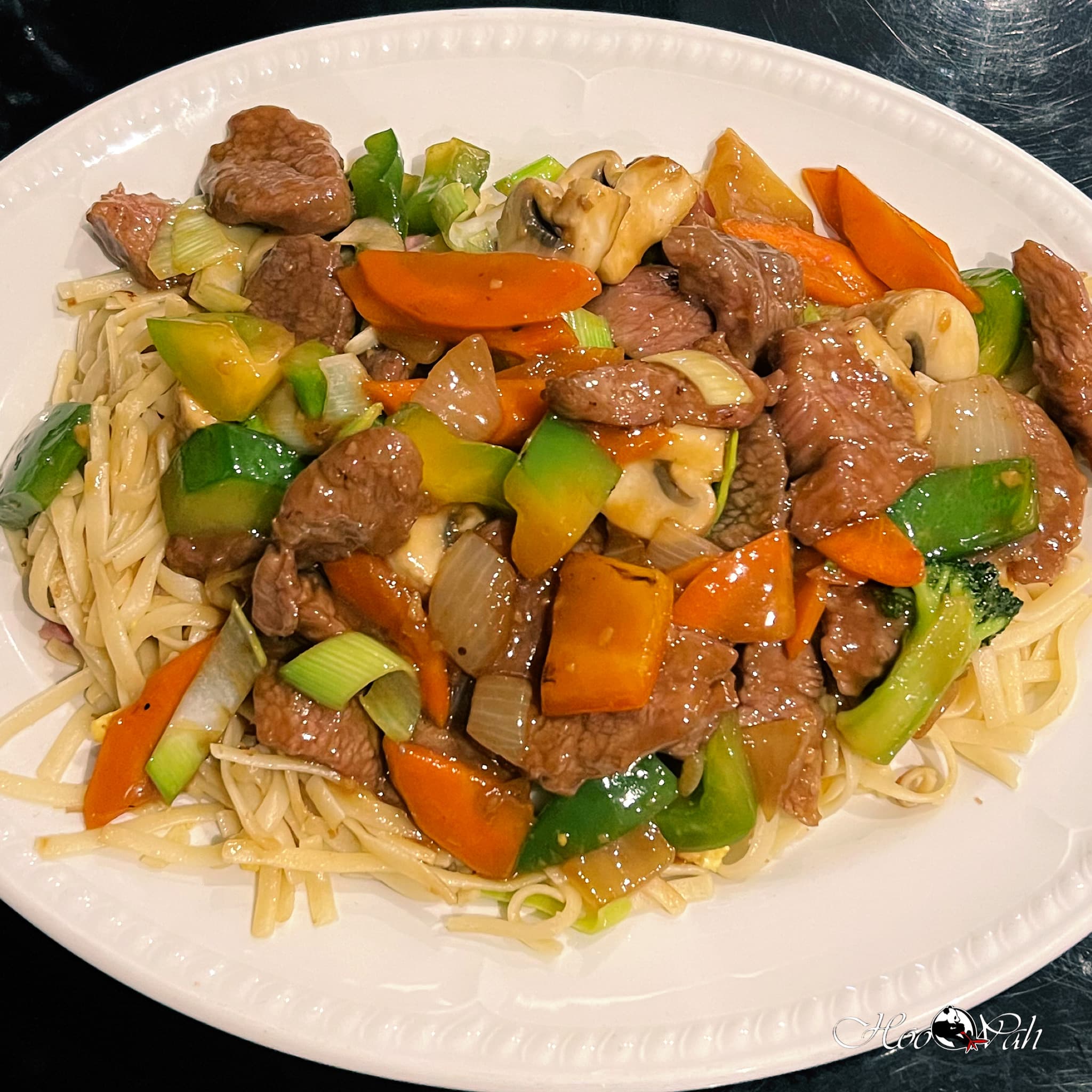 Bami Goreng met gesn. ossenhaas en groenten