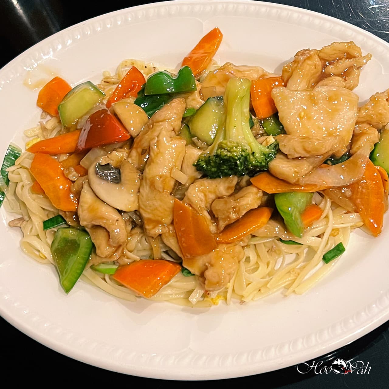 Bami Goreng met gesn. kipfilet en groenten
